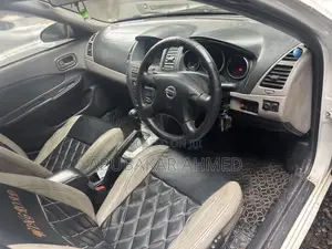 Nissan Wingroad 2003 White