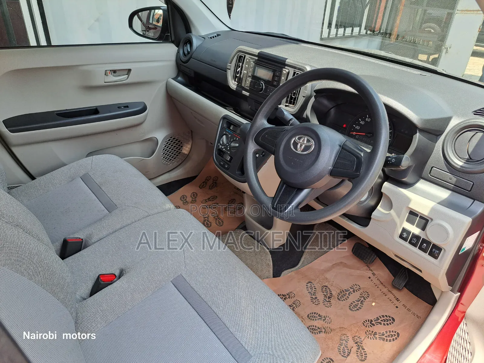 Toyota Passo 2018 Red