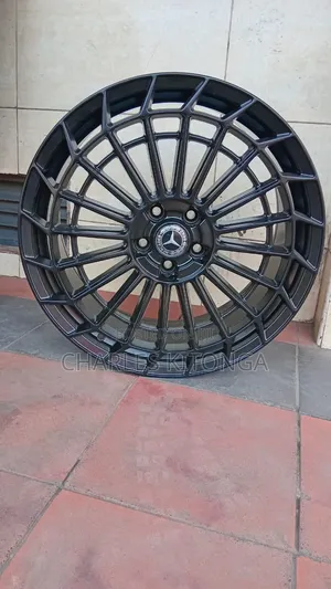Rim Size 20" Mercedes-Benz