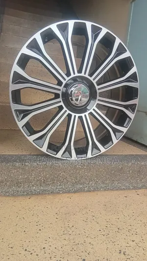 Rim Size 20" Mercedes-Benz