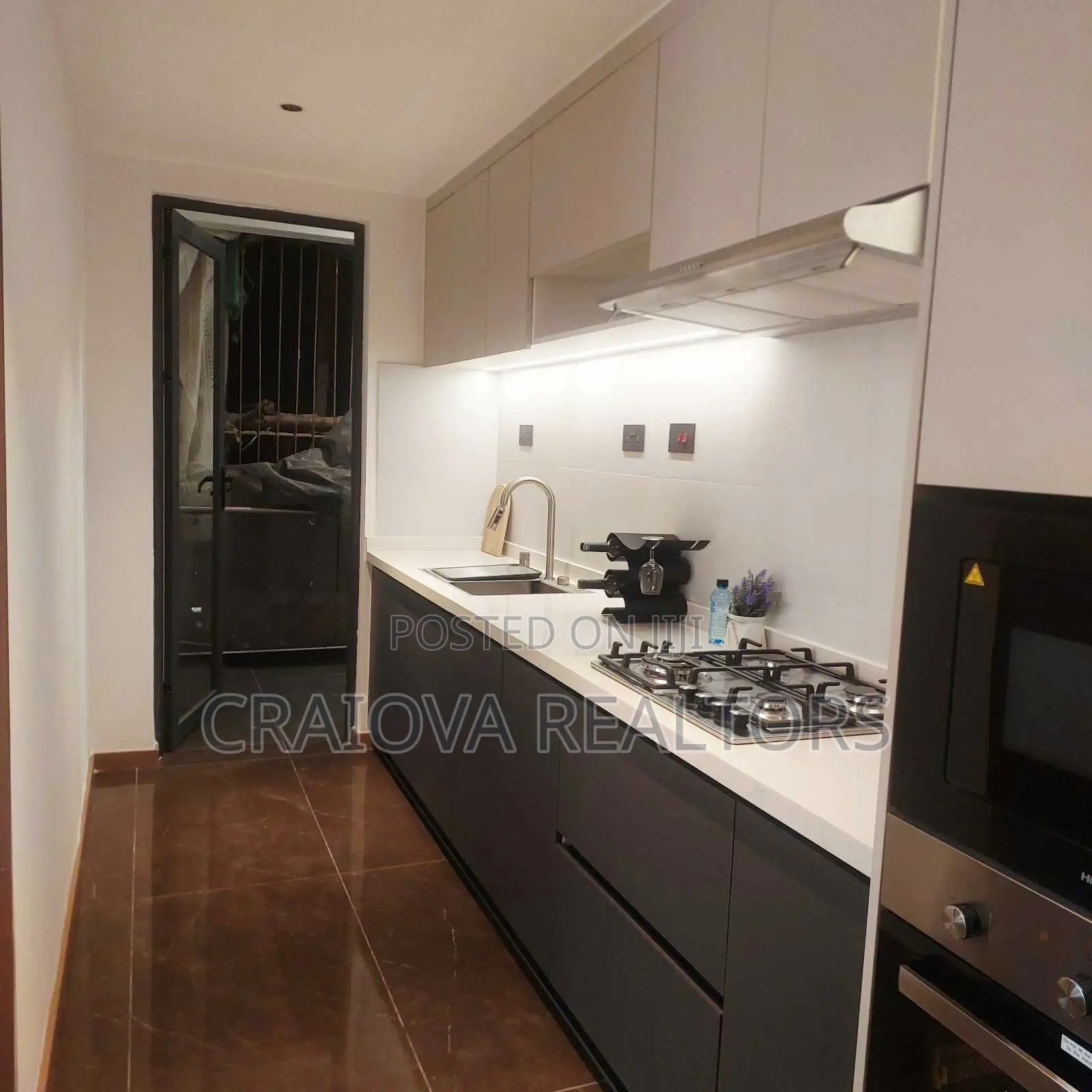 3bdrm Apartment in Spring Valley for sale