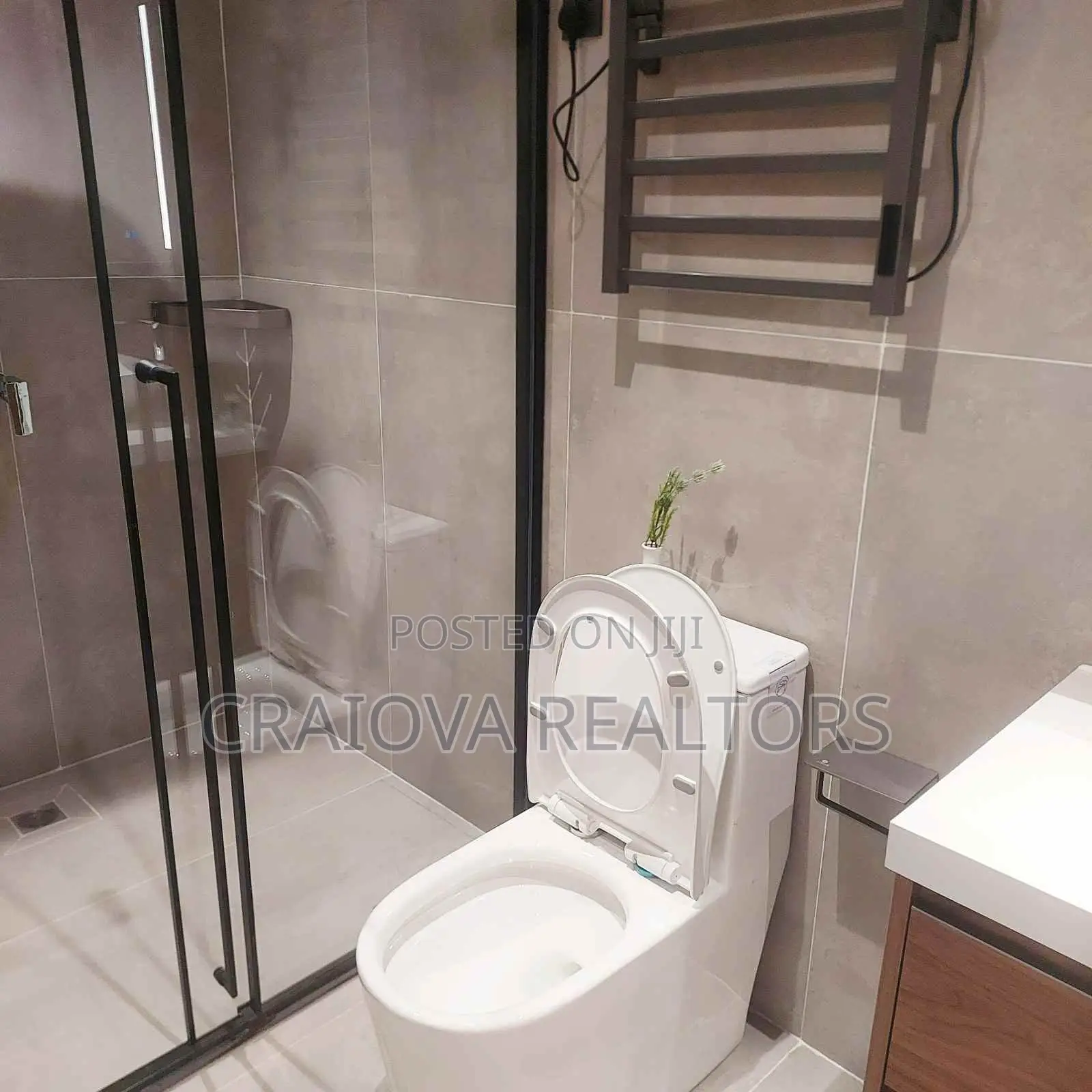 3bdrm Apartment in Spring Valley for sale