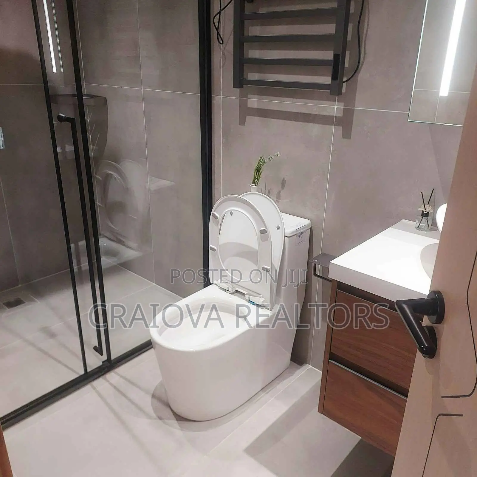 3bdrm Apartment in Spring Valley for sale