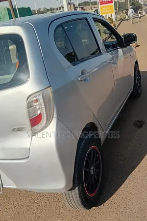 Toyota Pixis 2014 Silver