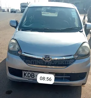 Toyota Pixis 2014 Silver