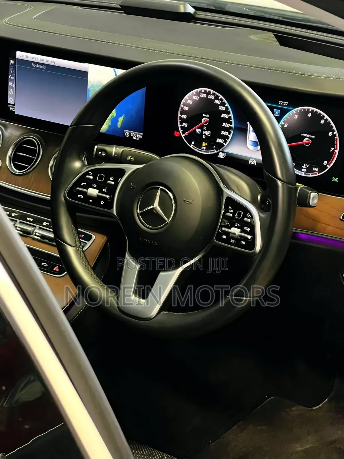 Mercedes-Benz E450 2019 Off white
