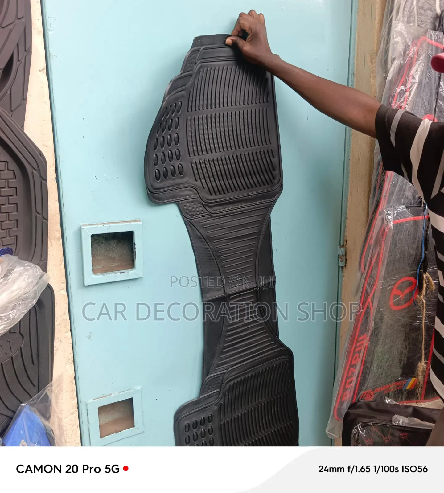 Conjoined 1pc Rear Rubber Car Floor Runner Mat