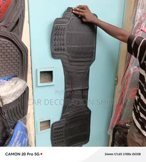 Conjoined 1pc Rear Rubber Car Floor Runner Mat