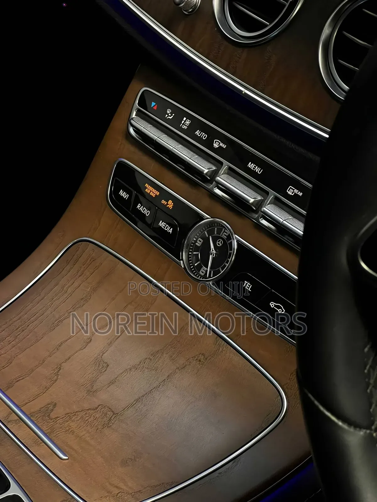 Mercedes-Benz E450 2019 Off white