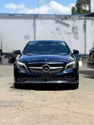 Mercedes-Benz C200 2020 Blue