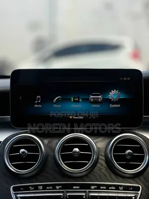 Mercedes-Benz C200 2020 Blue