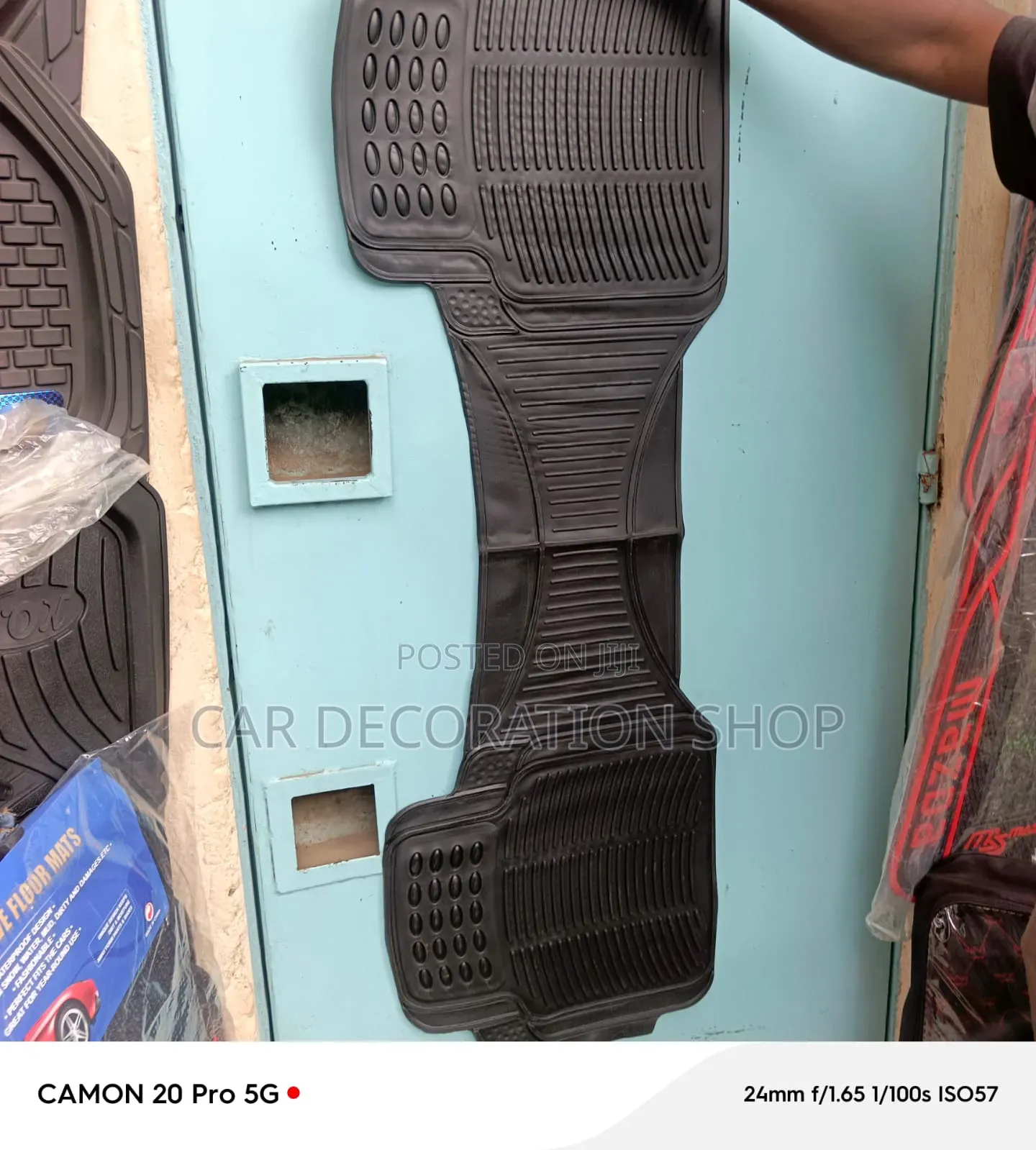 1pc Continuous Rear All Weather Material Floor Mat With Trimmable Edge