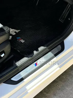 BMW M5 2019 Pearl
