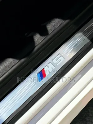 BMW M5 2019 Pearl
