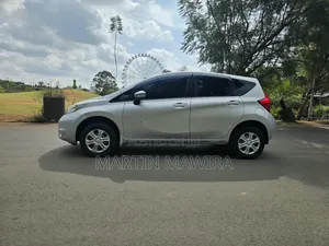 Nissan Note 2014 Silver