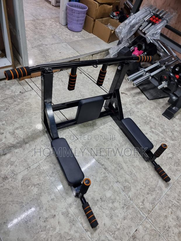 Multi-Functional Wall-Mounted Pull-Up Bar - thumbnail 3