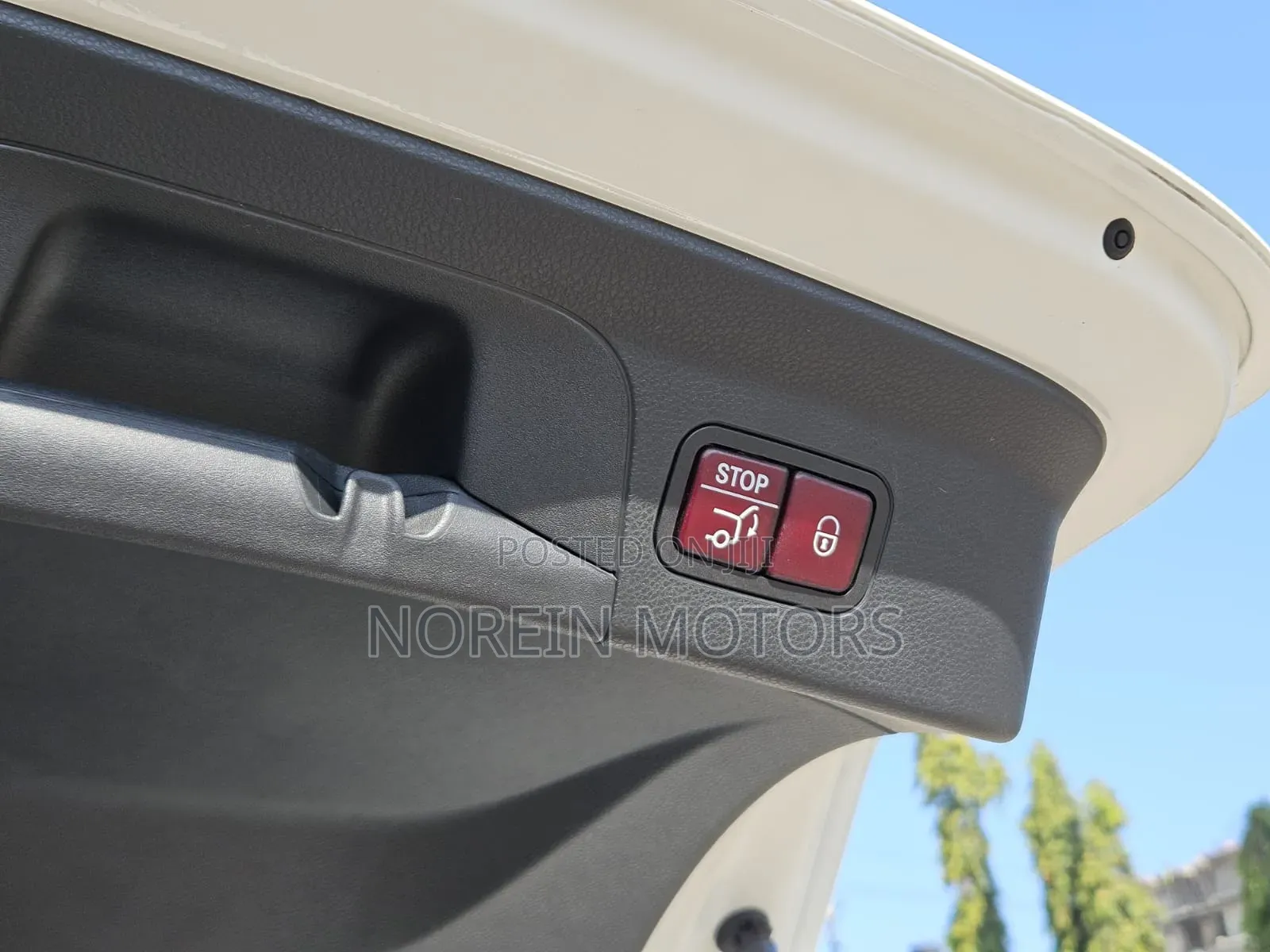Mercedes-Benz GLC-Class 2019 White