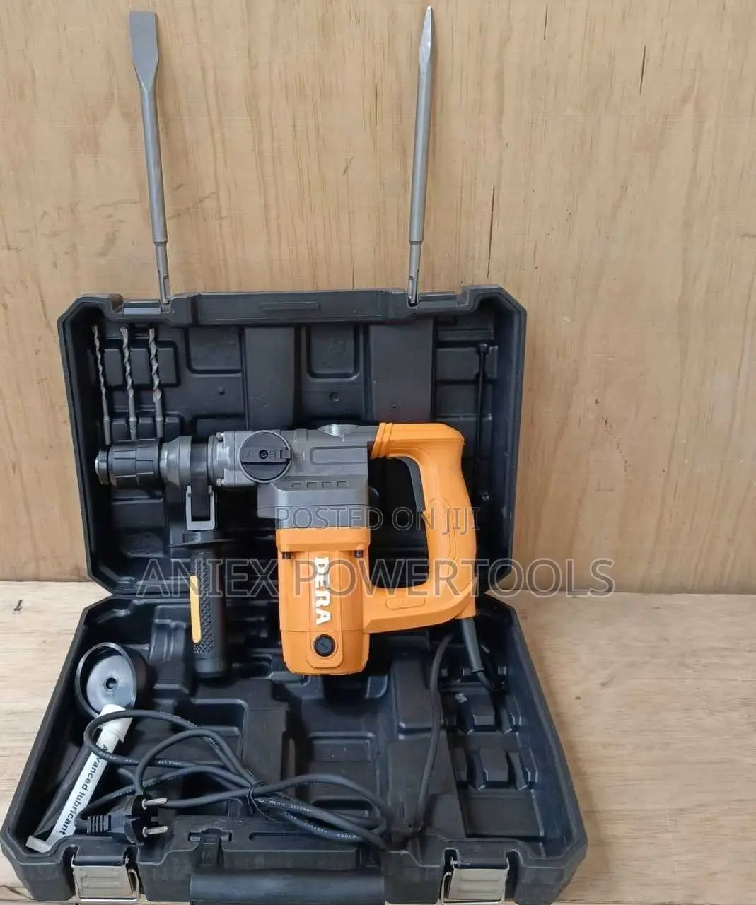 Dera 1200W Rotary Hammer Drill