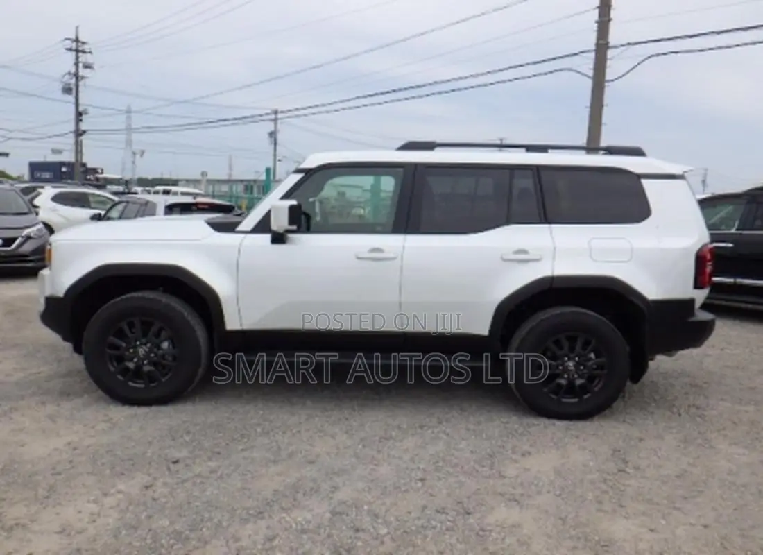 Toyota Land Cruiser LC250 2024 Off white
