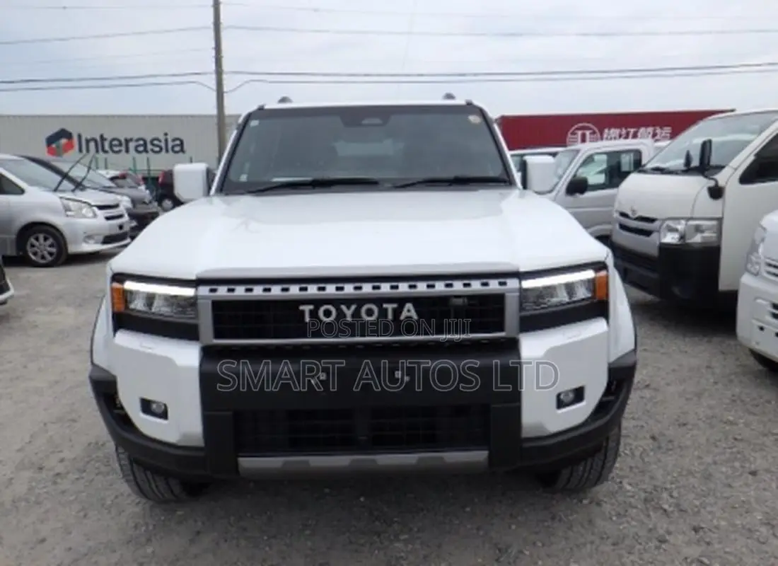 Toyota Land Cruiser LC250 2024 Off white