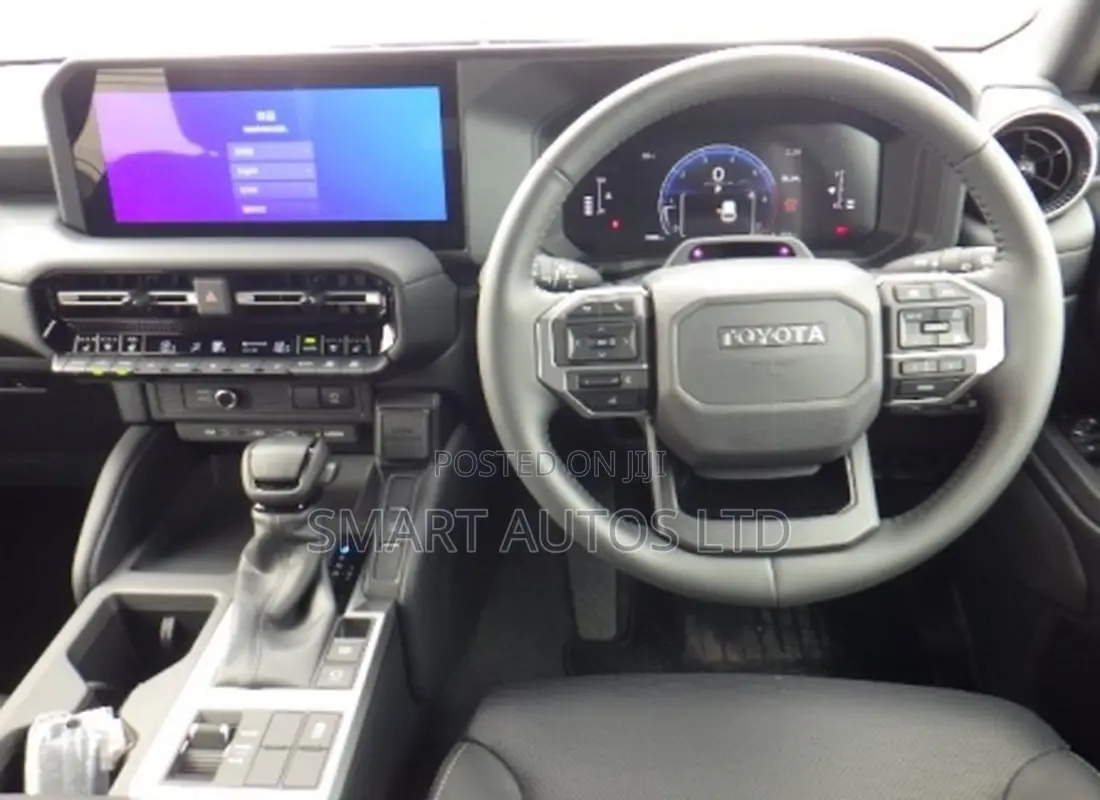 Toyota Land Cruiser LC250 2024 Off white