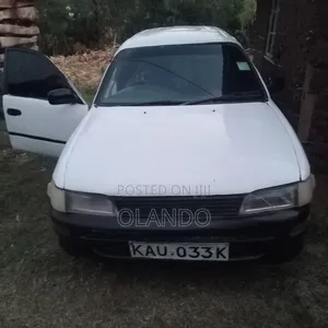 Toyota Corolla II 1998 White
