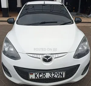 Mazda Demio 2012