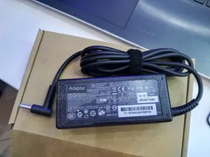 Original HP Bluepin Laptop Adapter