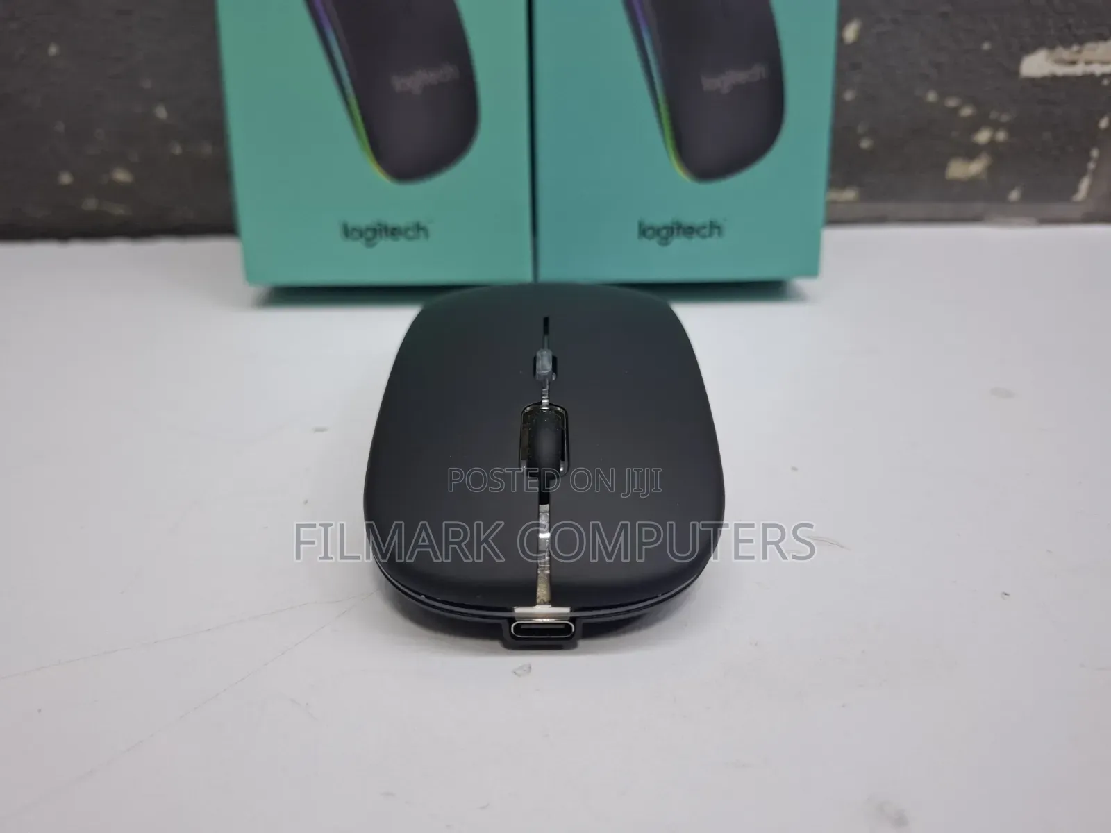Logitech 150 Wireless Rechargable Mouse RGB Plus