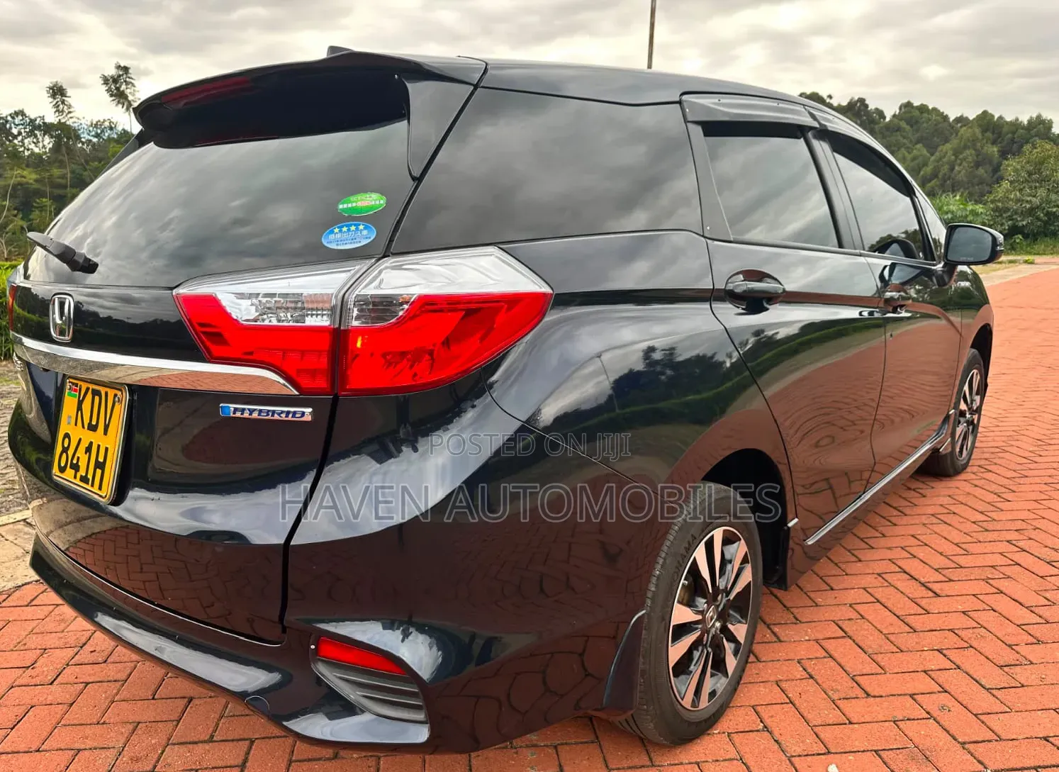 Honda Fit Shuttle 2018 Black