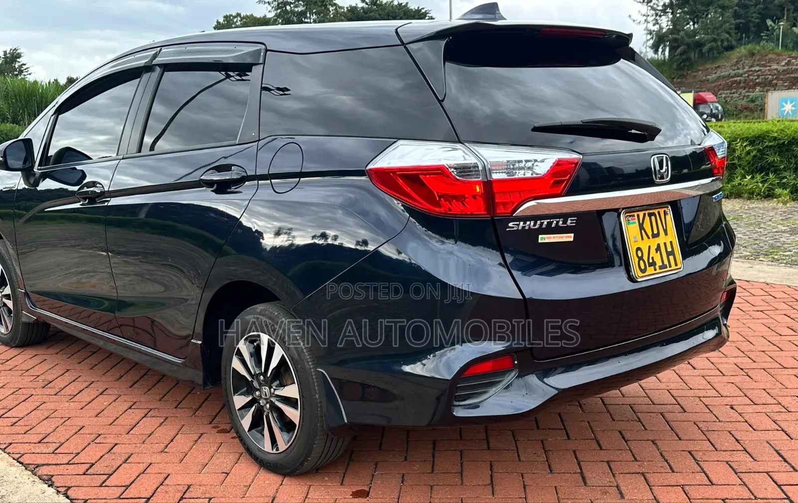 Honda Fit Shuttle 2018 Black