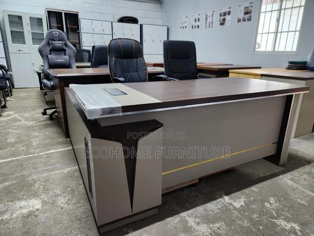 Executive Office Desk – Modern Manager Workstation - thumbnail 2