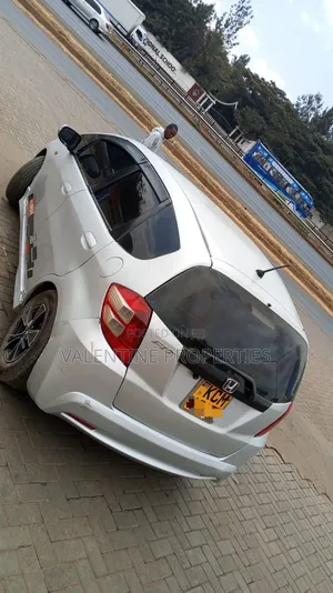 Honda Fit 2011 Silver