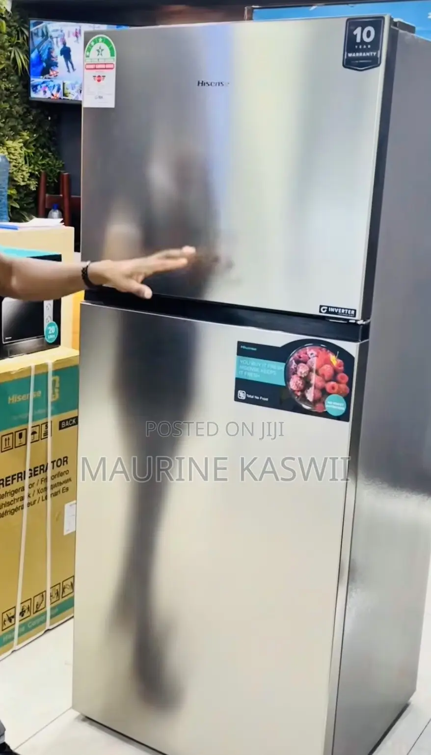 Hisense 424 Liters No Frost With Inverter Technology-Ref418dr