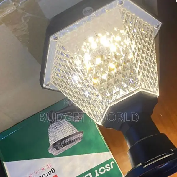 . Solar Garden Fence Gate Post Light