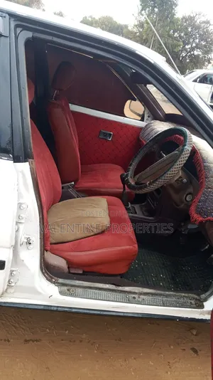 Toyota Corolla 1997 White