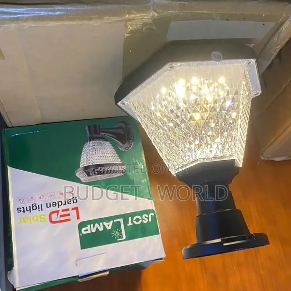 Modern Solar Gate Garden Lamp