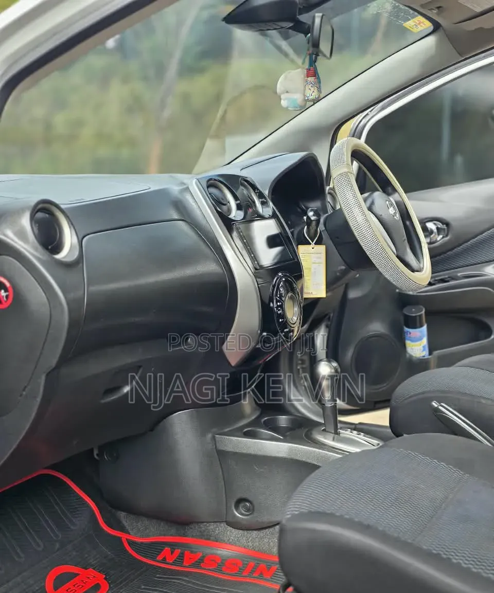 Nissan Note 2014 Silver