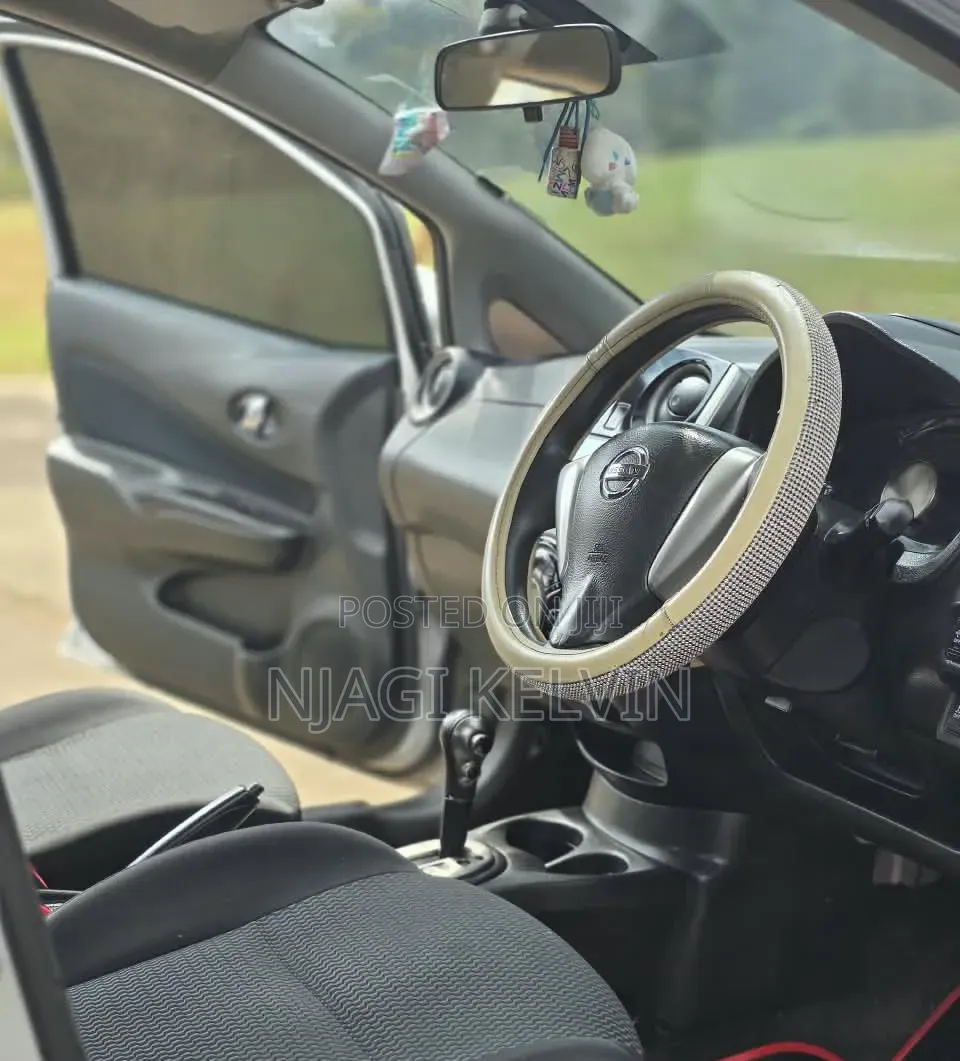 Nissan Note 2014 Silver