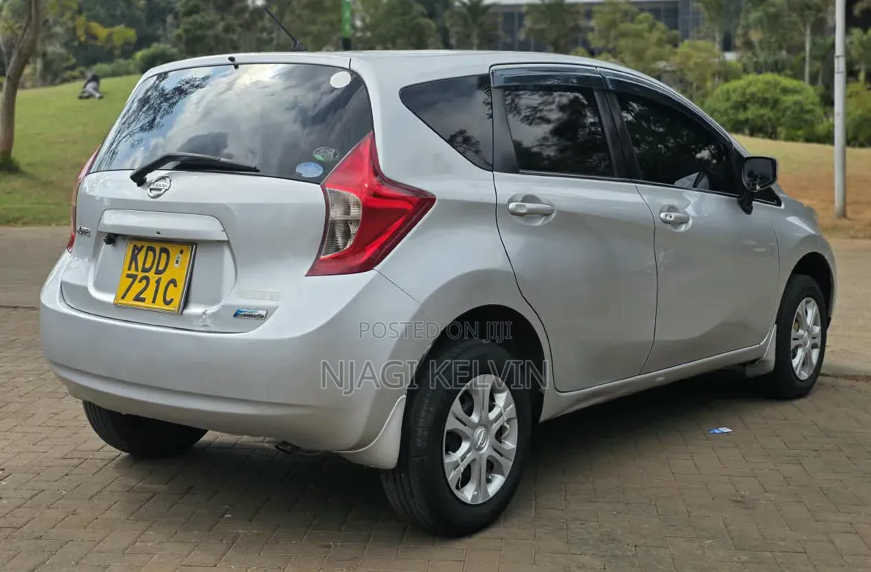 Nissan Note 2014 Silver