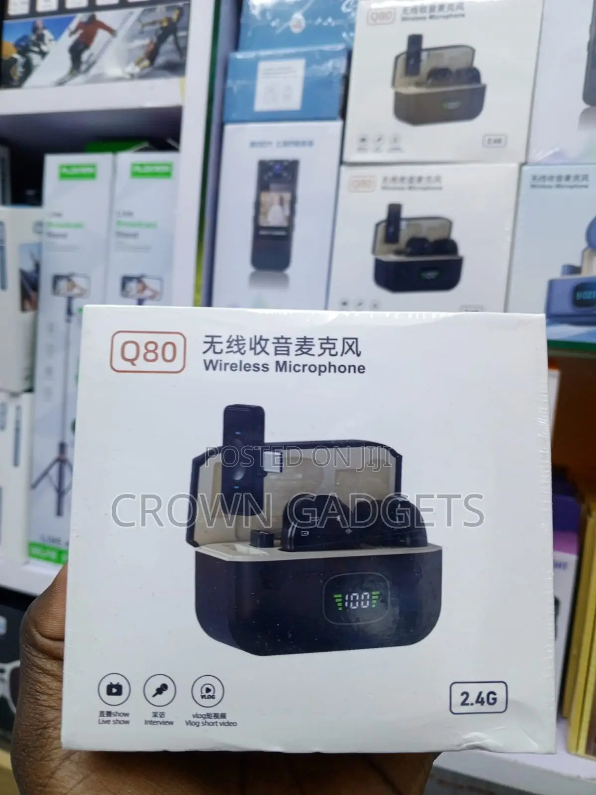 Q80 2.4G Wireless Lavalier Mic With Digital Battery Display