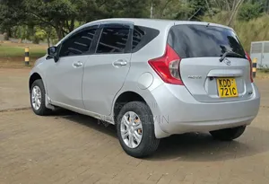 Nissan Note 2014 Silver