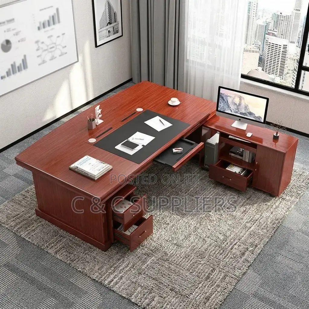 Executive 180cm Mahogany Boss Desk.