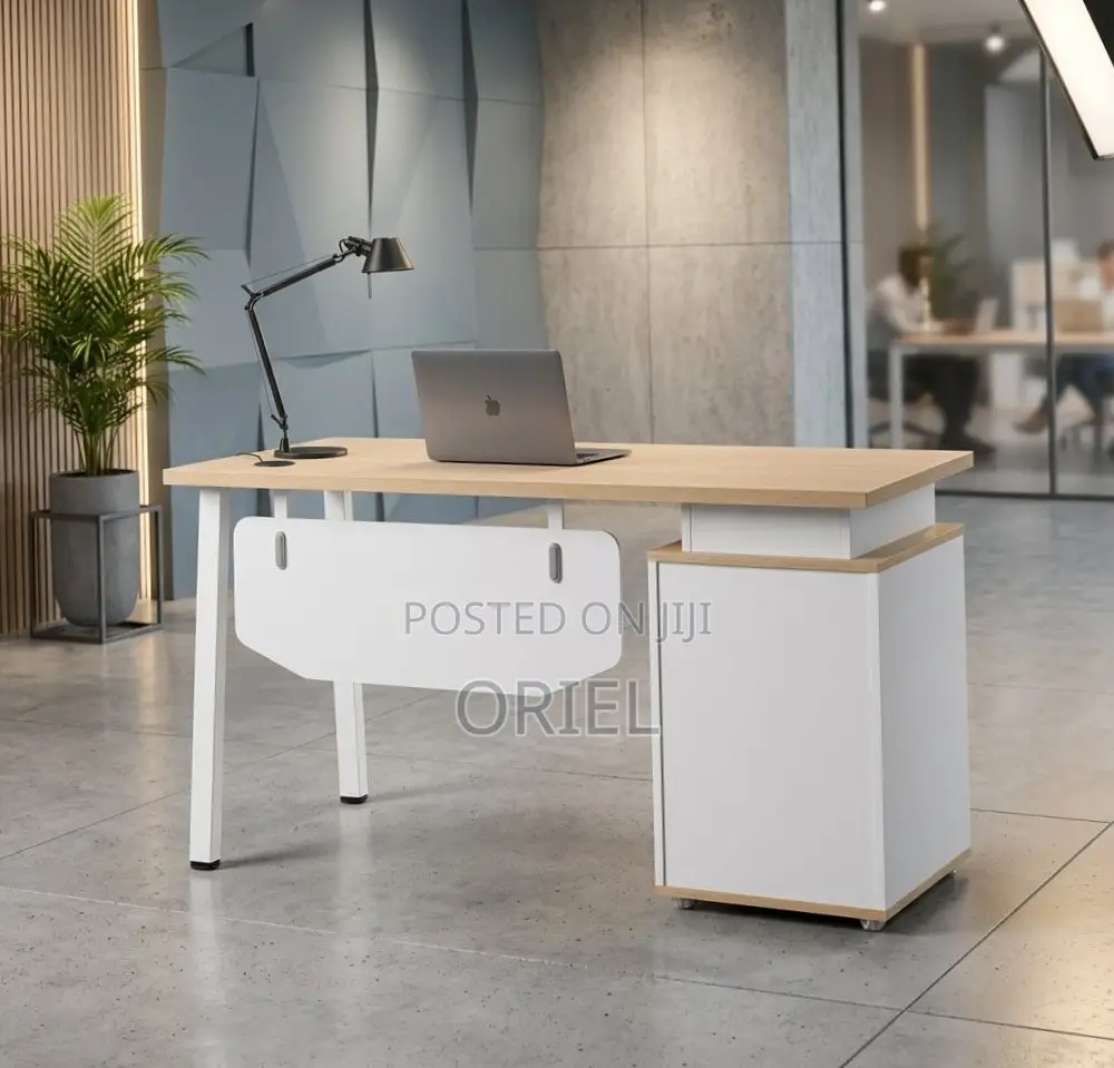 Office Desk : 1.4m Employee Work Desk