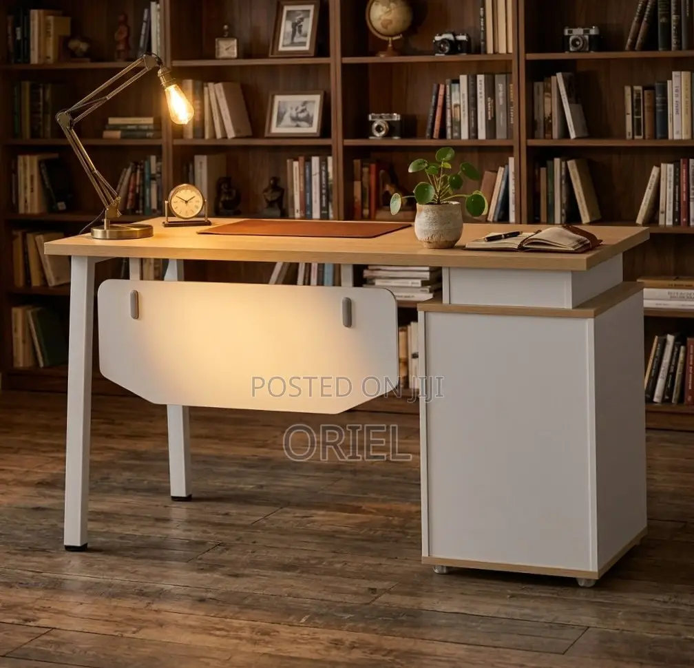 Office Desk : 1.4m Employee Work Desk