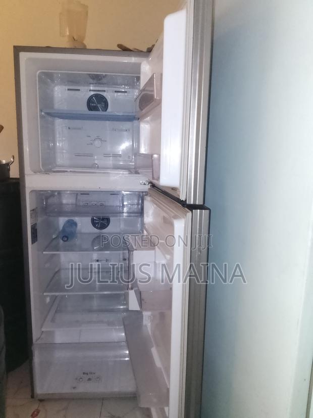Samsung Fridge - thumbnail 5