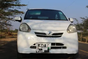 Daihatsu Mira 2015 White