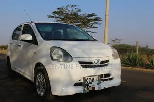 Daihatsu Mira 2015 White