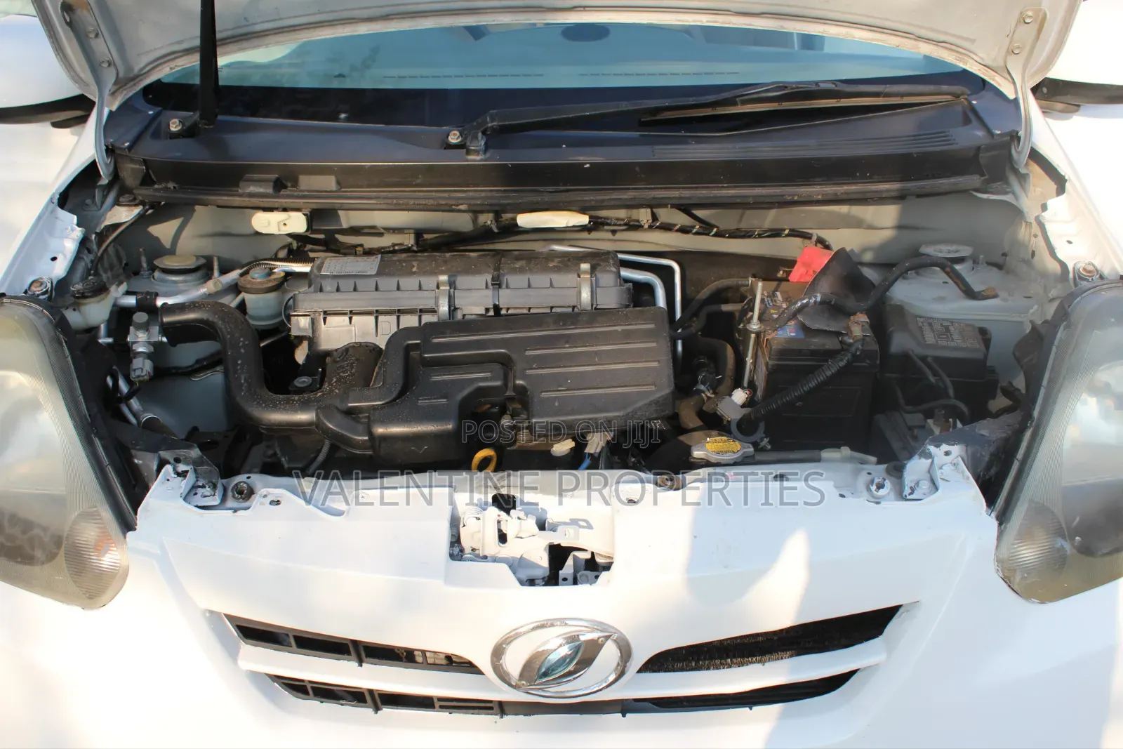 Daihatsu Mira 2015 White