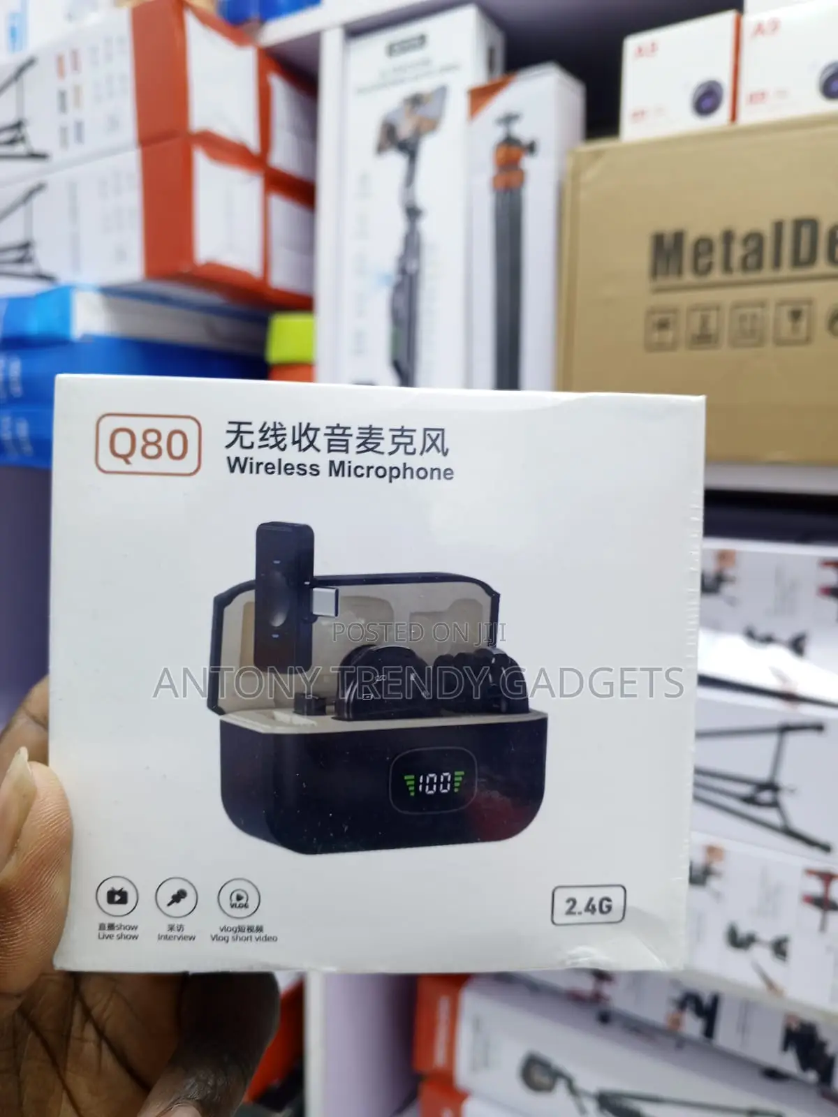 Q80 Dual Wireless Lavalier Microphone System